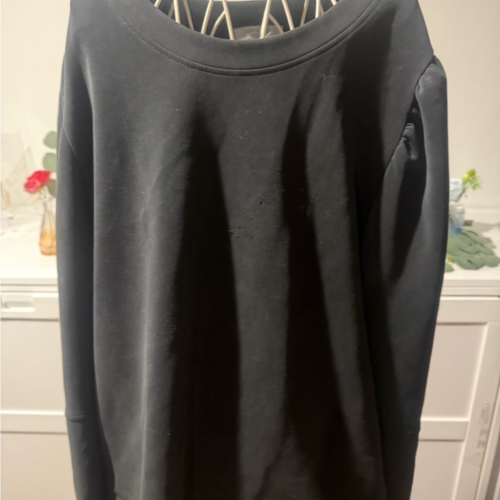Cable & Gauge Black Pullover Sweatshirt